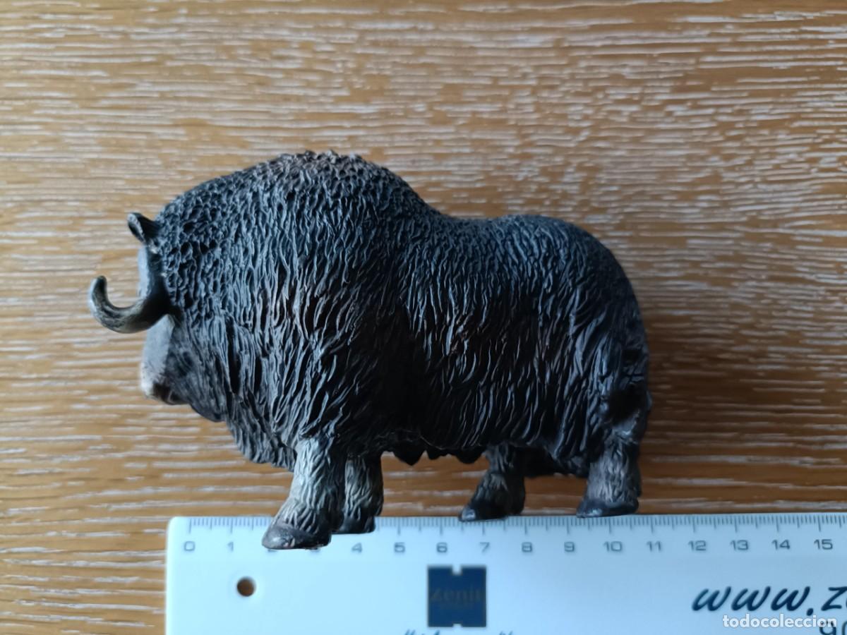 Figuras de goma y PVC: FIGURA B&Uacute;FALO SCHLEICH GERMANY 2003 - Foto 2
