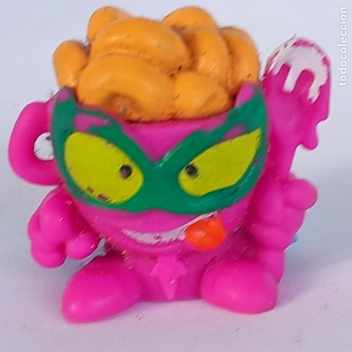 Figuras de Goma y PVC: Superthings / Superzings Serie 8