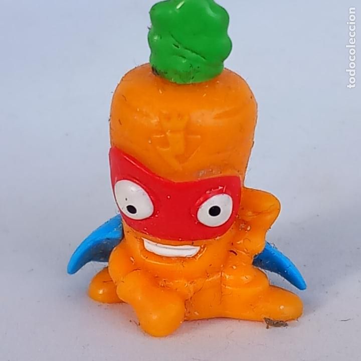 Figuras de Goma y PVC: ZUPERTHINGS N&ordm; 64 mega veg - SERIE 1 - SUPERZINGS