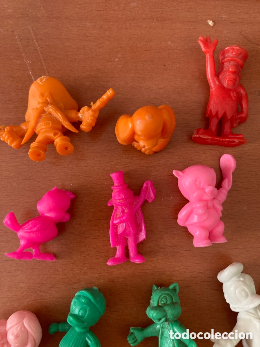 Figuras de goma y PVC: Figuras Dunkin lote - Foto 2