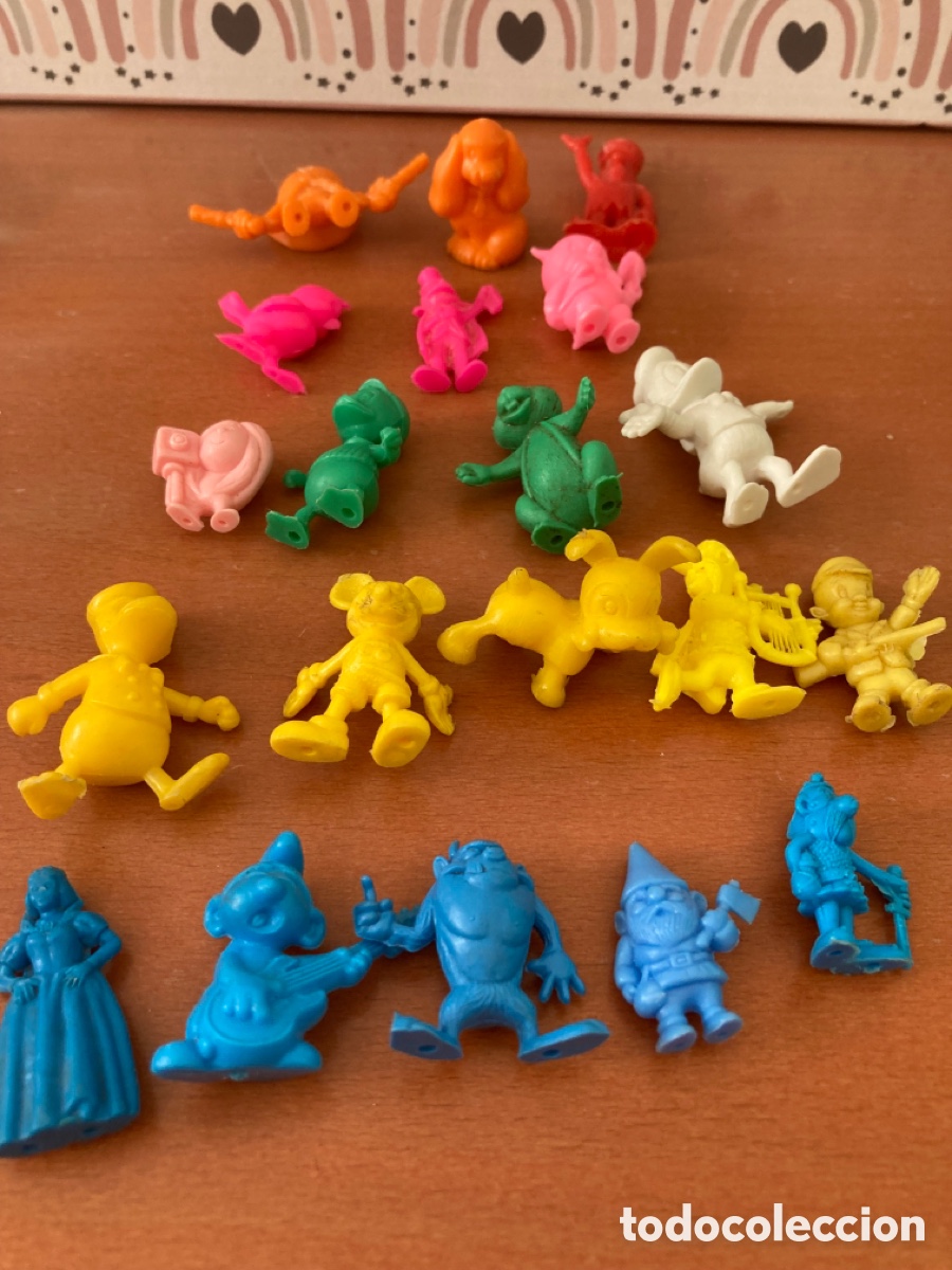 Figuras de goma y PVC: Figuras Dunkin lote - Foto 6
