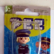 Figuras de Goma y PVC Dispensador PEZ: PEZ DISPENSADOR,PLAYMOBIL,POLICÍA EN SU BLÍSTER MADE IN ALEMANIA