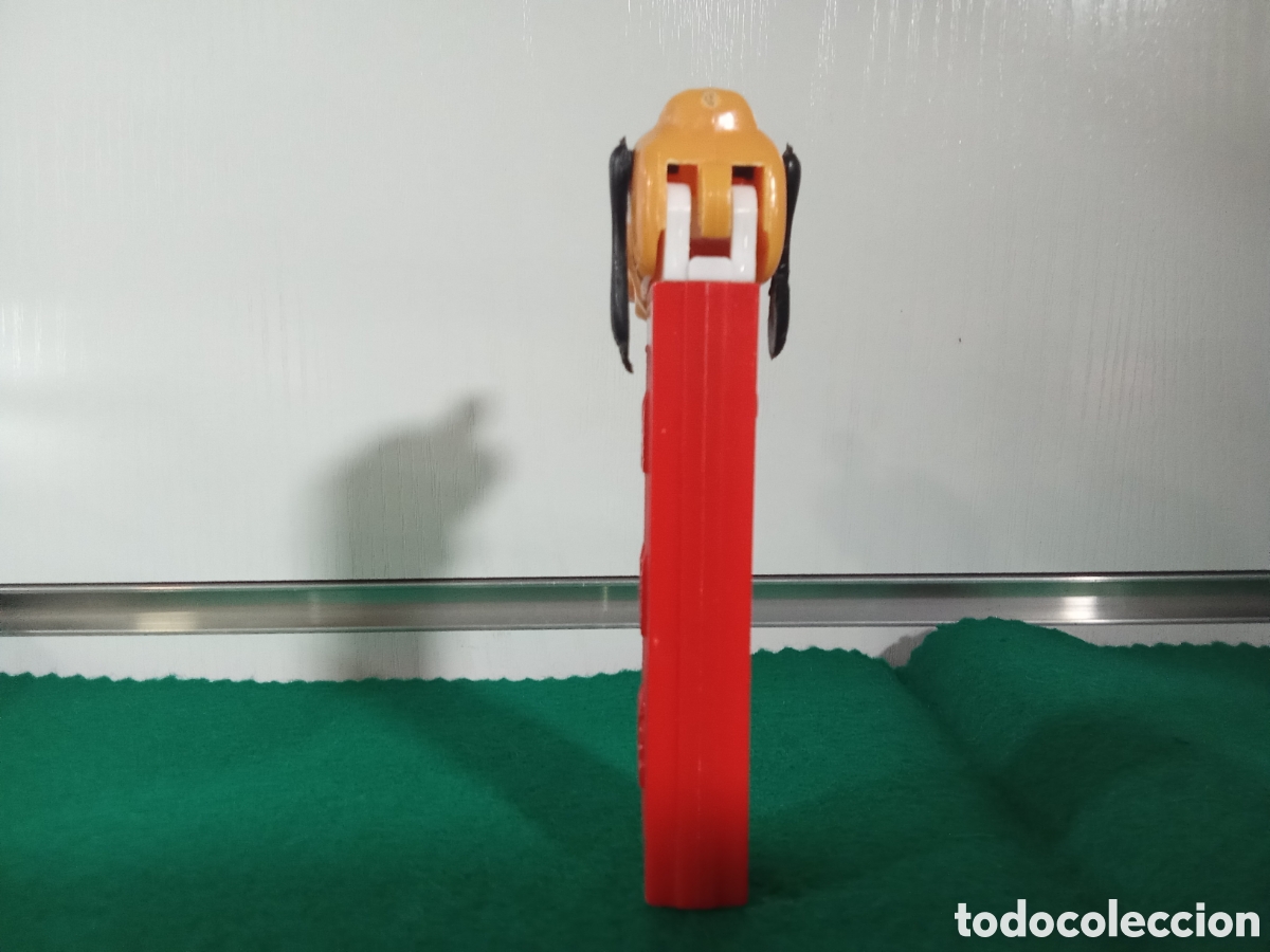Figuras de goma y PVC dispensador PEZ: PEZ DE PLUTO MADE IN AUSTRIA - Foto 3