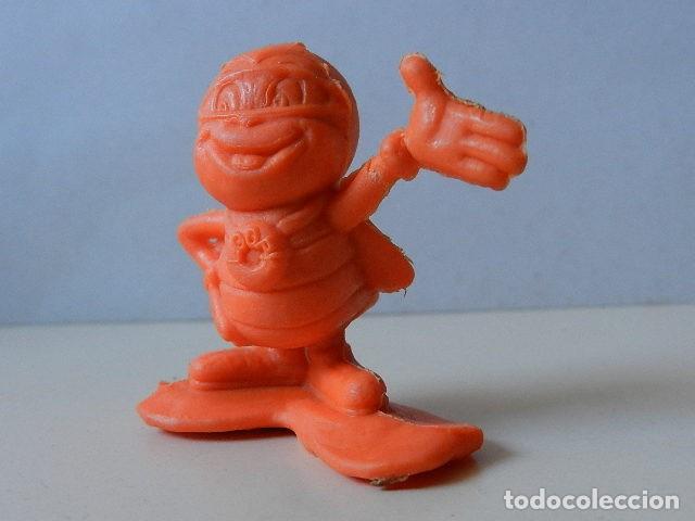 Figuras de goma y PVC: Figura promocional kellogs monocromatica naranja abeja loopy cereales promocional kellogg's kelloggs