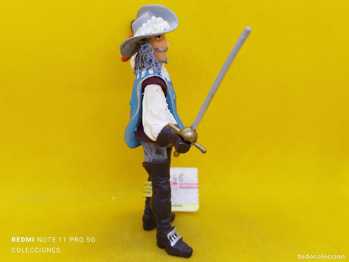 Figuras de goma y PVC: Plastoy Mosquetero - Foto 2