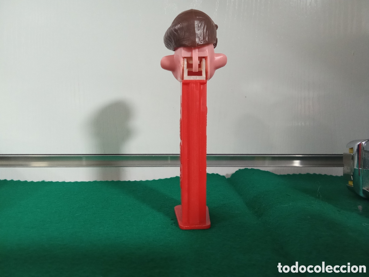 Figuras de goma y PVC dispensador PEZ: PEZ CHICO MADE IN HUNGARY - Foto 4