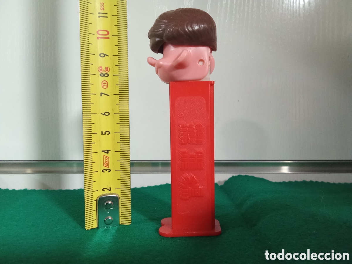 Figuras de goma y PVC dispensador PEZ: PEZ CHICO MADE IN HUNGARY - Foto 5
