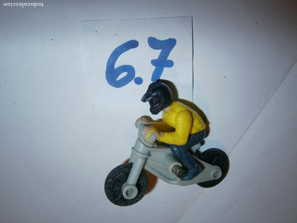 Figuras de goma y PVC: MOTORISTA - Foto 1