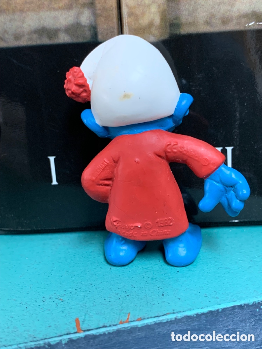 Figuras de goma y PVC: &bull;Pitufo dormil&oacute;n PEYO 1982 - Foto 2
