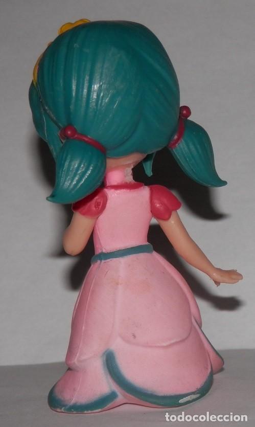 Figuras de goma y PVC: FIGURA DE PVC DE LA MAGIKI - Foto 2