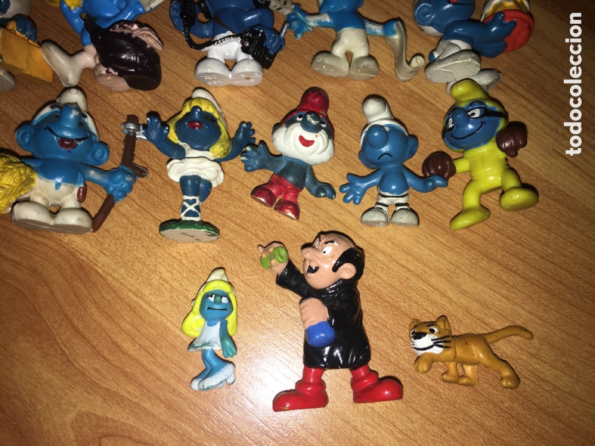 Figuras de goma y PVC: Lote Pitufos a&ntilde;os 80 - Foto 4