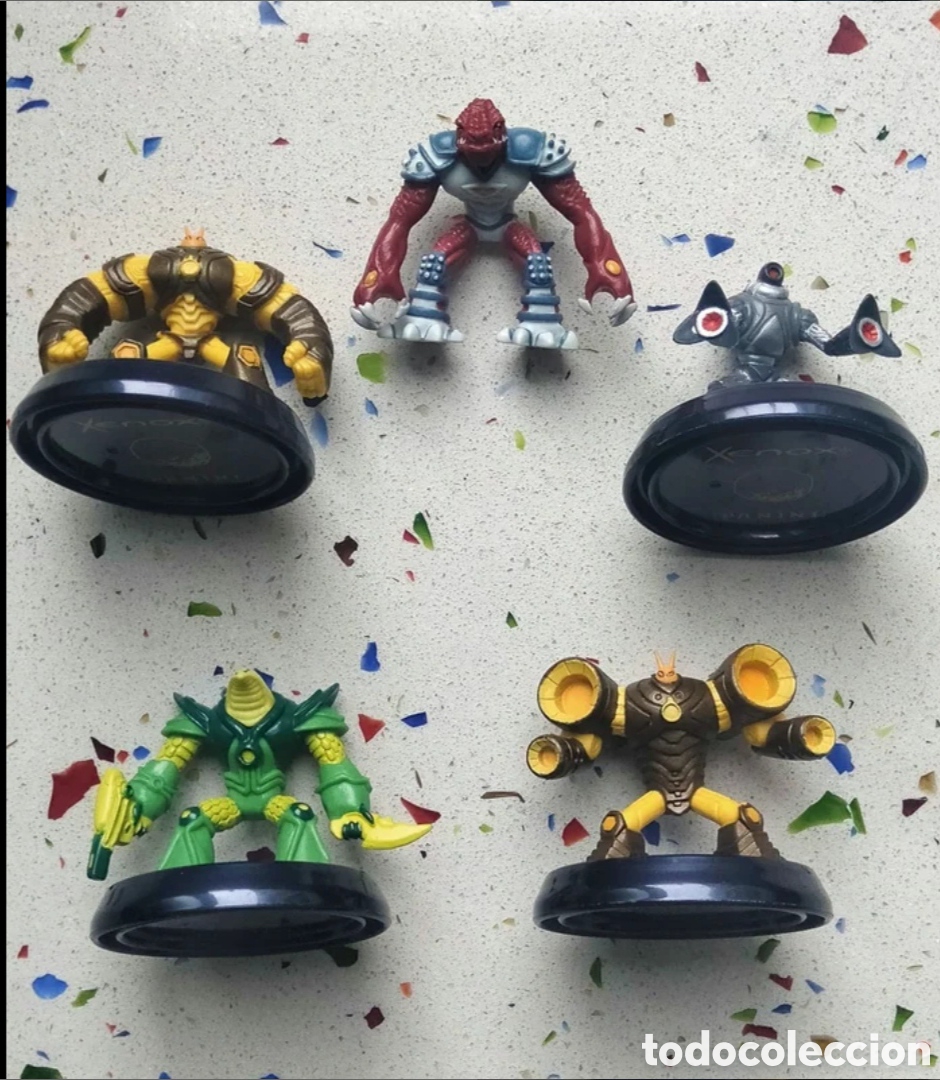 Figuras de goma y PVC: Figuras xenox - Foto 1