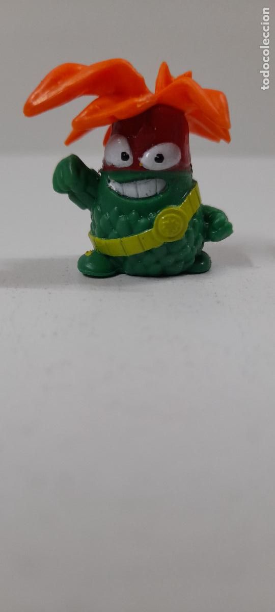 Figuras de goma y PVC: SUPER THINGS / SUPERZINGS - Foto 1
