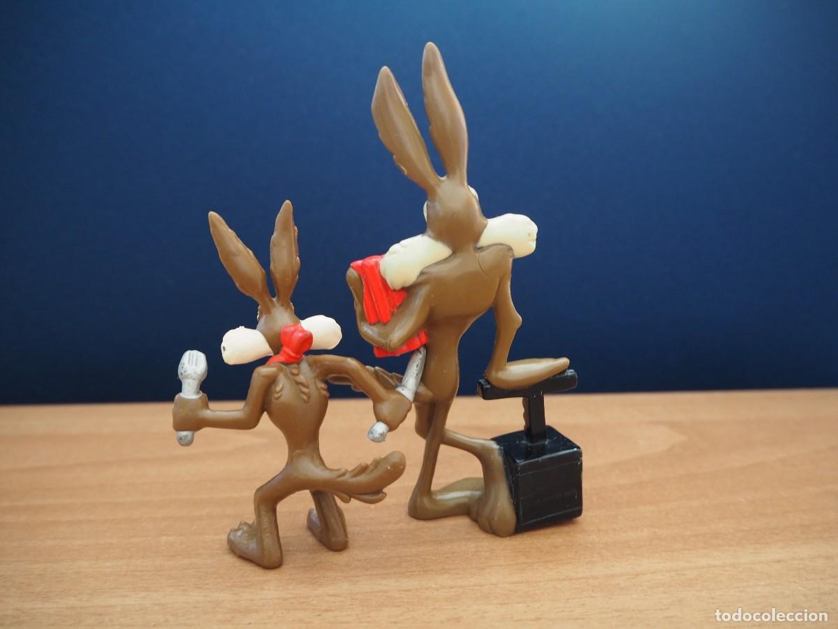 Figuras de goma y PVC: 2 MU&Ntilde;ECOS EL COYOTE - Foto 3