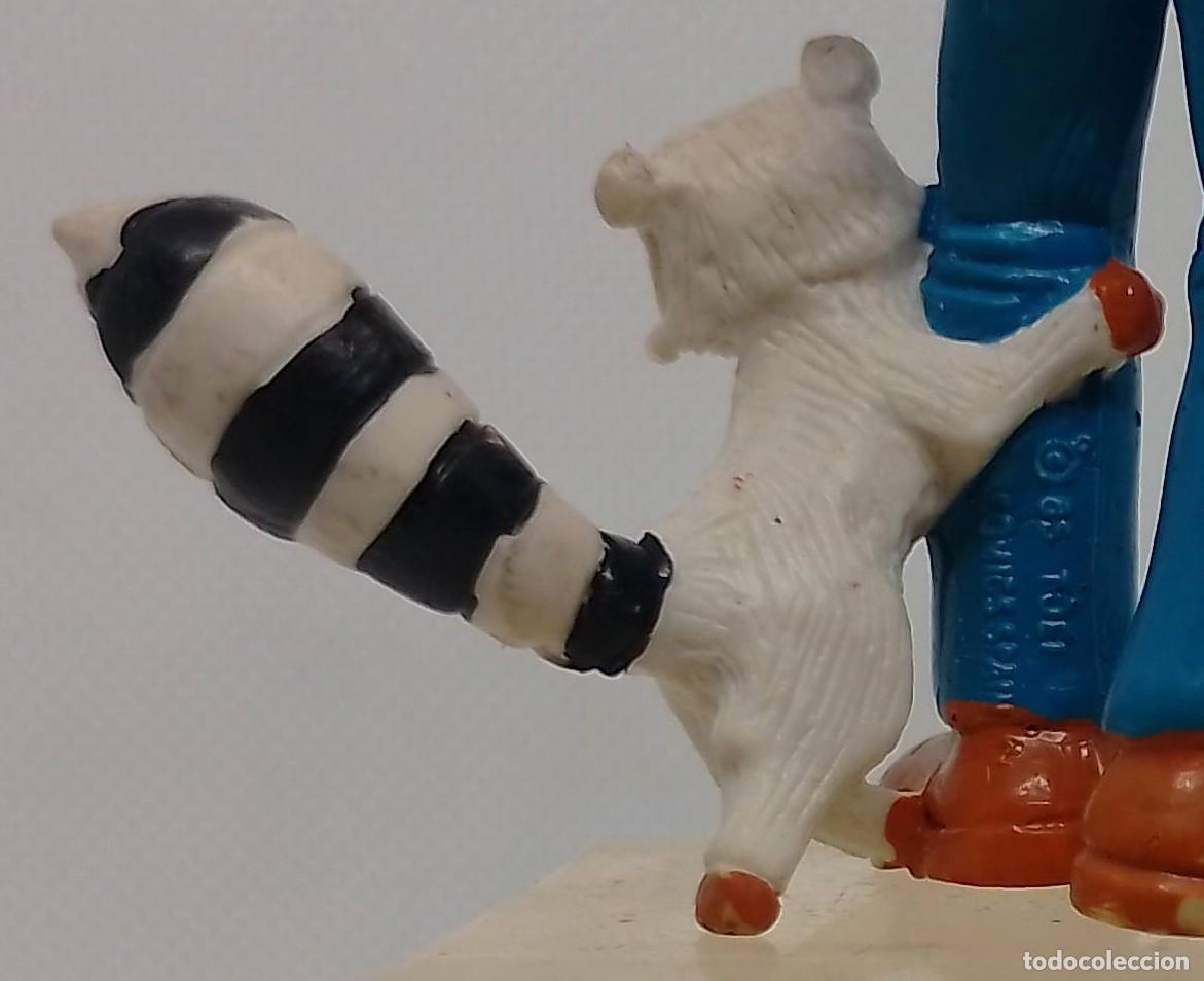 Figuras de goma y PVC: Figura Comics Spain, Candy Candy con Clint mapache - Foto 9