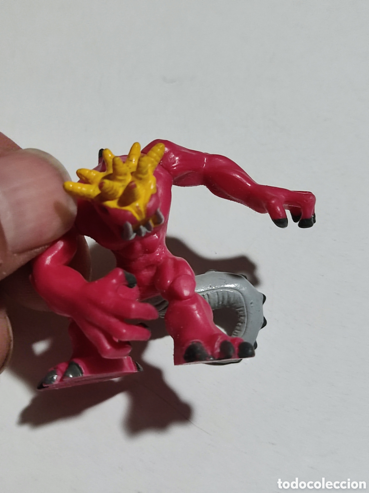 Figuras de goma y PVC: Figura Gormiti - Foto 1