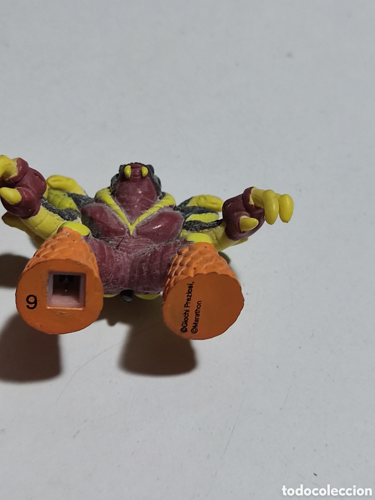 Figuras de goma y PVC: Figura Gormiti con enchufe - Foto 2