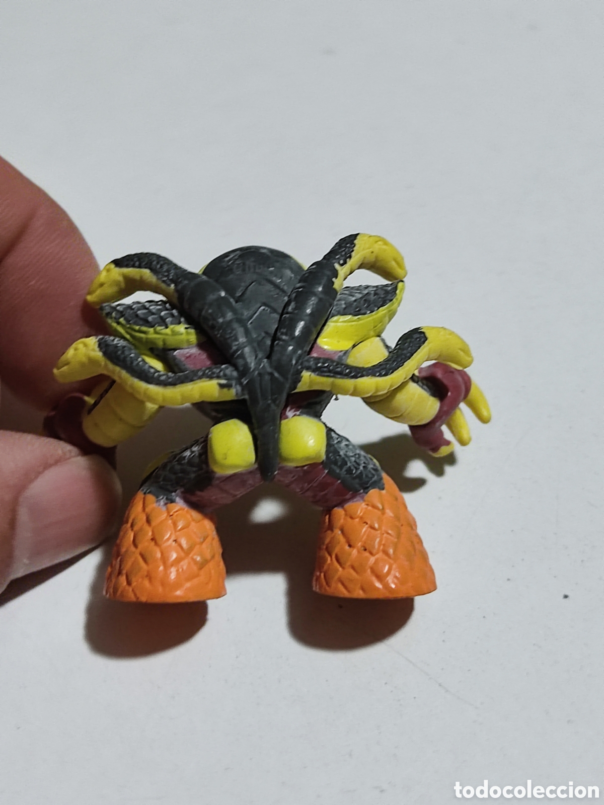 Figuras de goma y PVC: Figura Gormiti con enchufe - Foto 3