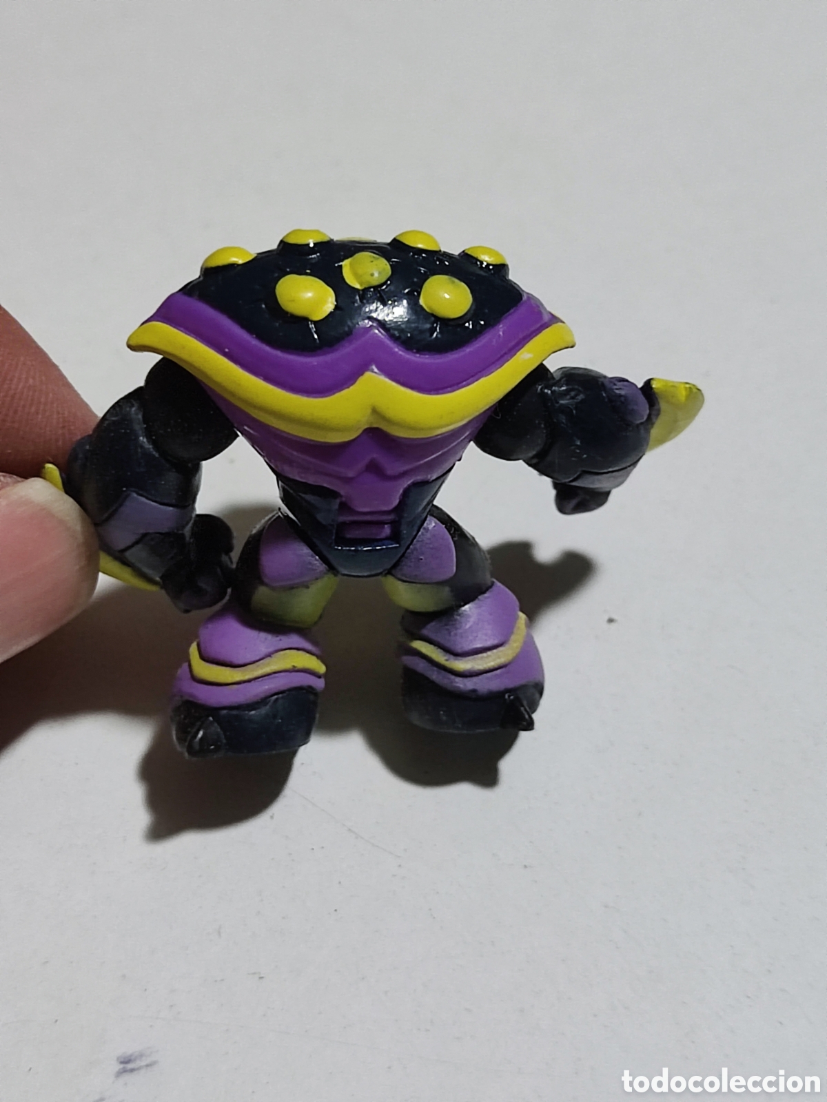 Figuras de goma y PVC: Figura Gormiti - Foto 3