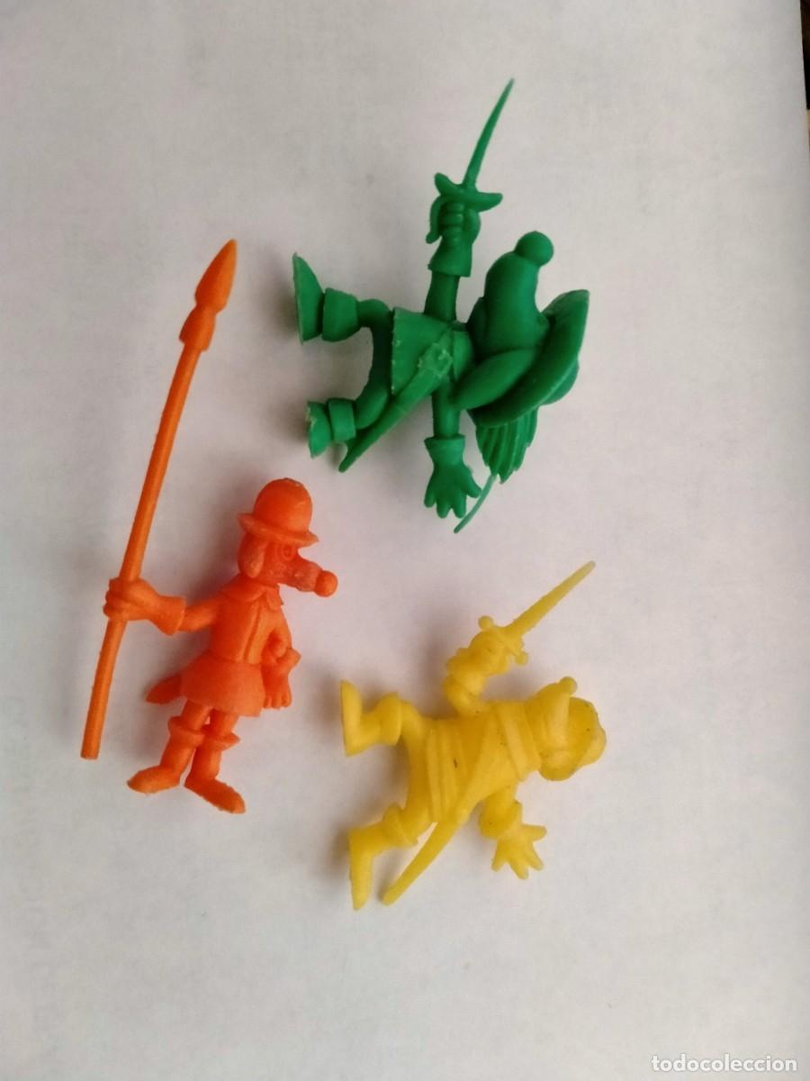 Figuras de goma y PVC: figuras dunkin dartacan - Foto 1