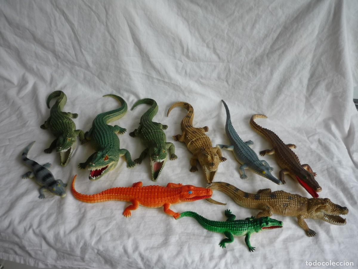 Figuras de goma y PVC: Conjunto de caimanes y cocodrilos de pl&aacute;stico - Foto 3