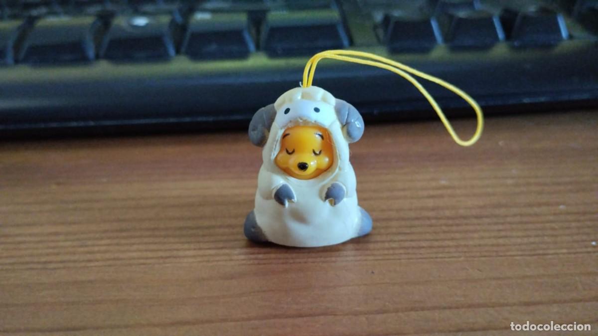 Figuras de Goma y PVC: Colgante Winnie the pooh con disfraz