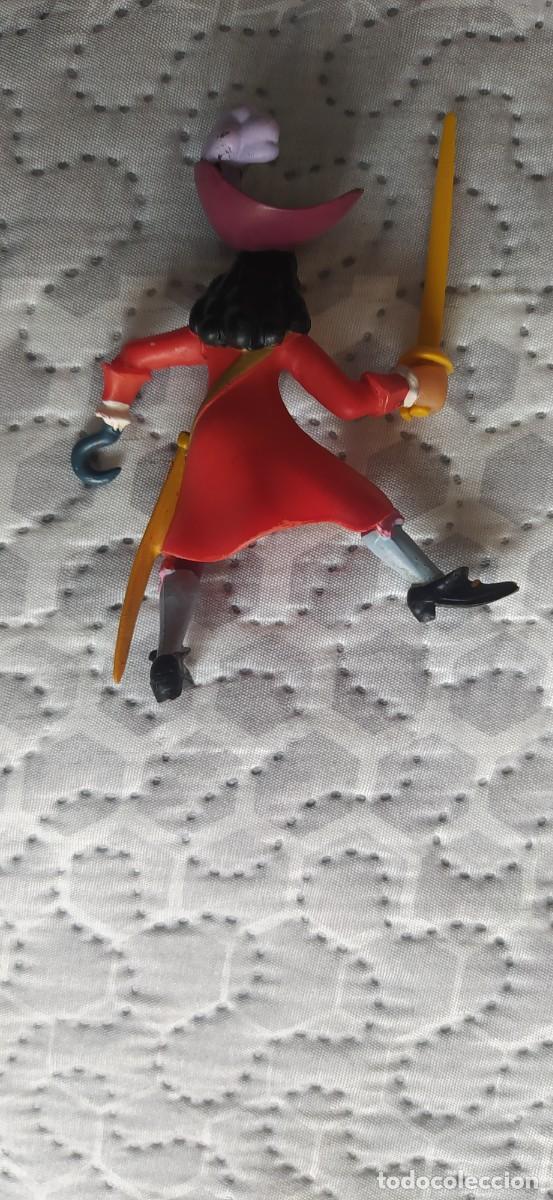 Figuras de goma y PVC: PVC CAPIT&Aacute;N GARFIO BULLY - Foto 2