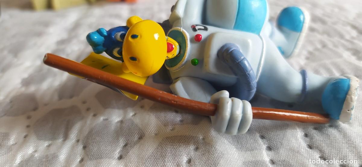 Figuras de goma y PVC: PVC DANONINO ASTRONAUTA - Foto 2