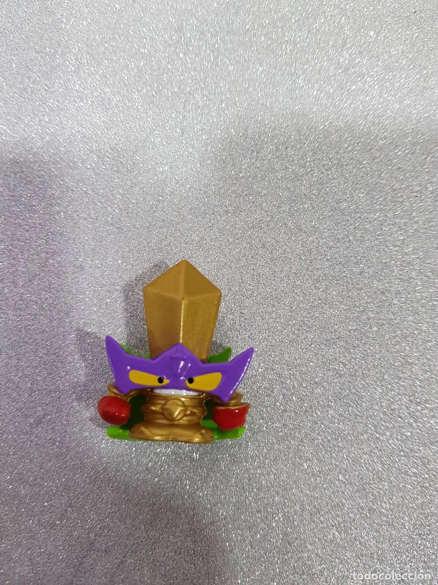 Figuras de Borracha e PVC: Gladius Gold 630 SuperThings Serie 9