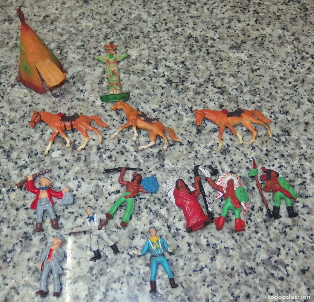 Figuras de goma y PVC: INDIOS Y VAQUEROS DE GOMA,COMANSI - Foto 1