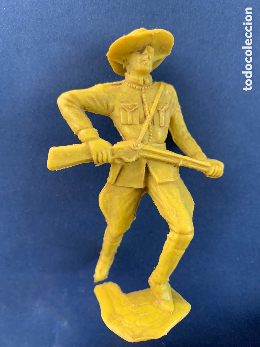 Figuras de goma y PVC: Polic&iacute;a montada del Canad&aacute; 70 mm - Foto 1