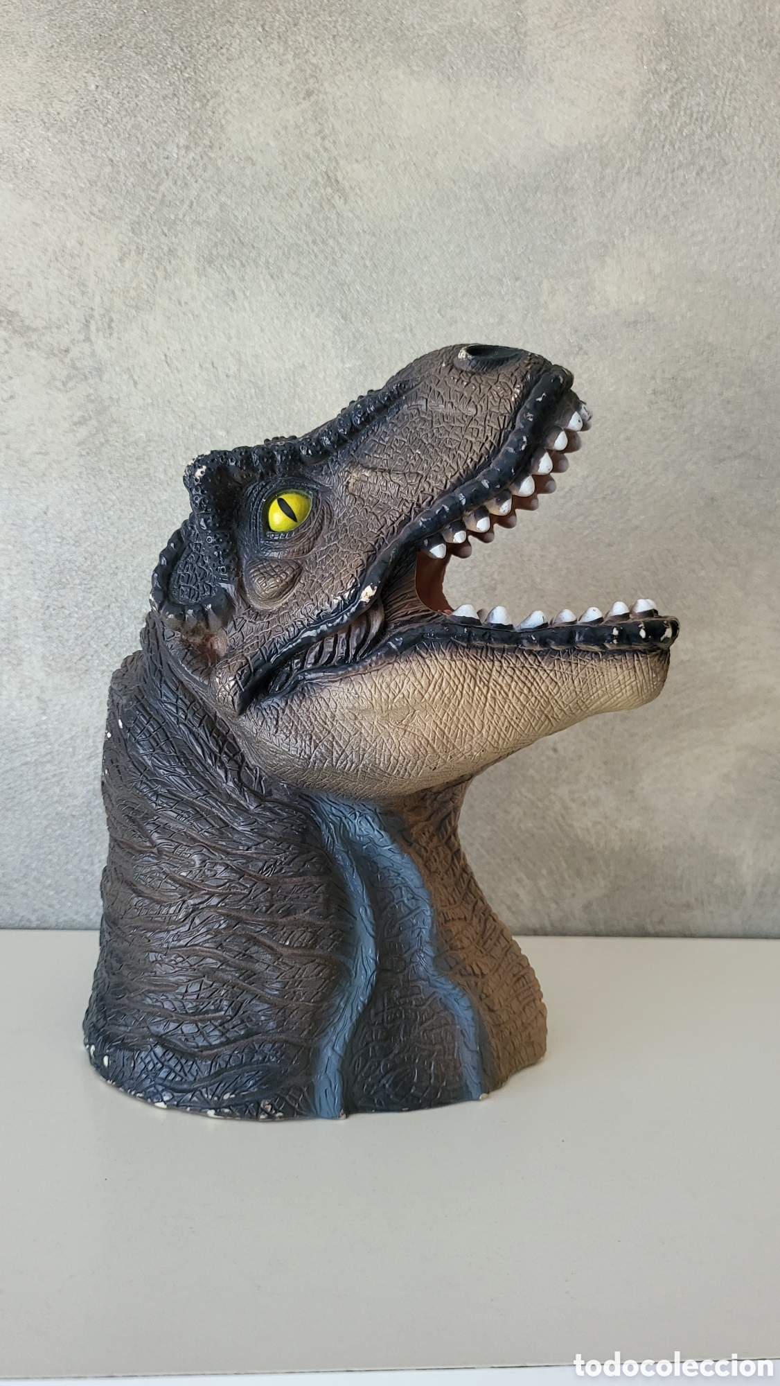 Figuras de goma y PVC: HUCHA PLASTICO JURASSIC PARK SPAIN - Foto 2