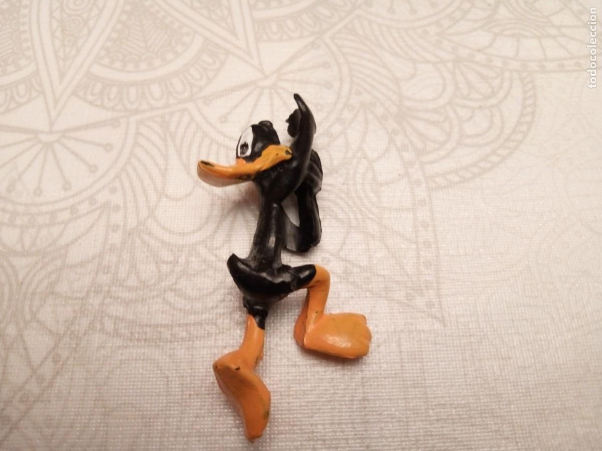 Figuras de goma y PVC: Mu&ntilde;eco del Pato Lucas - Foto 1
