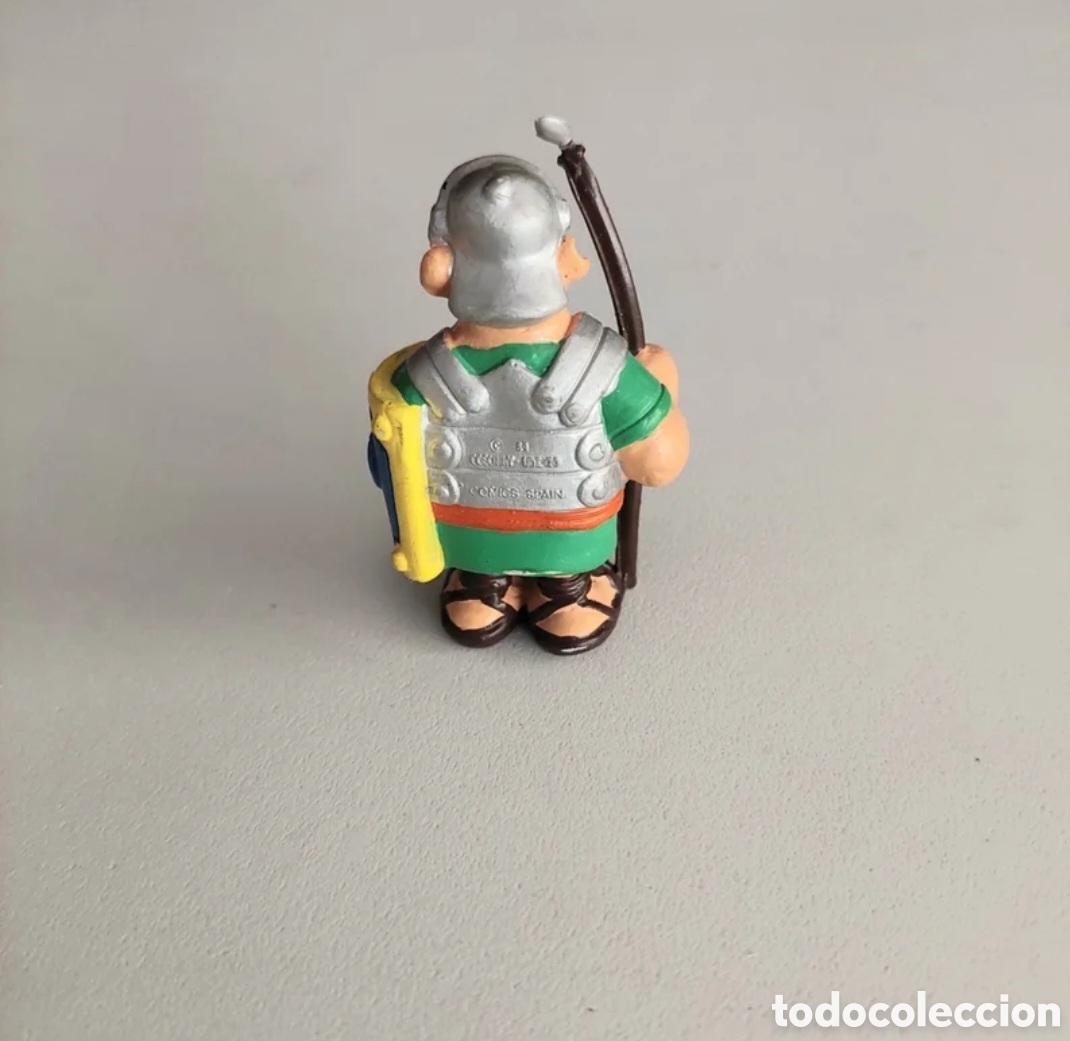 Figuras de goma y PVC: Soldado romano de Ast&eacute;rix y Ob&eacute;lix - Foto 2