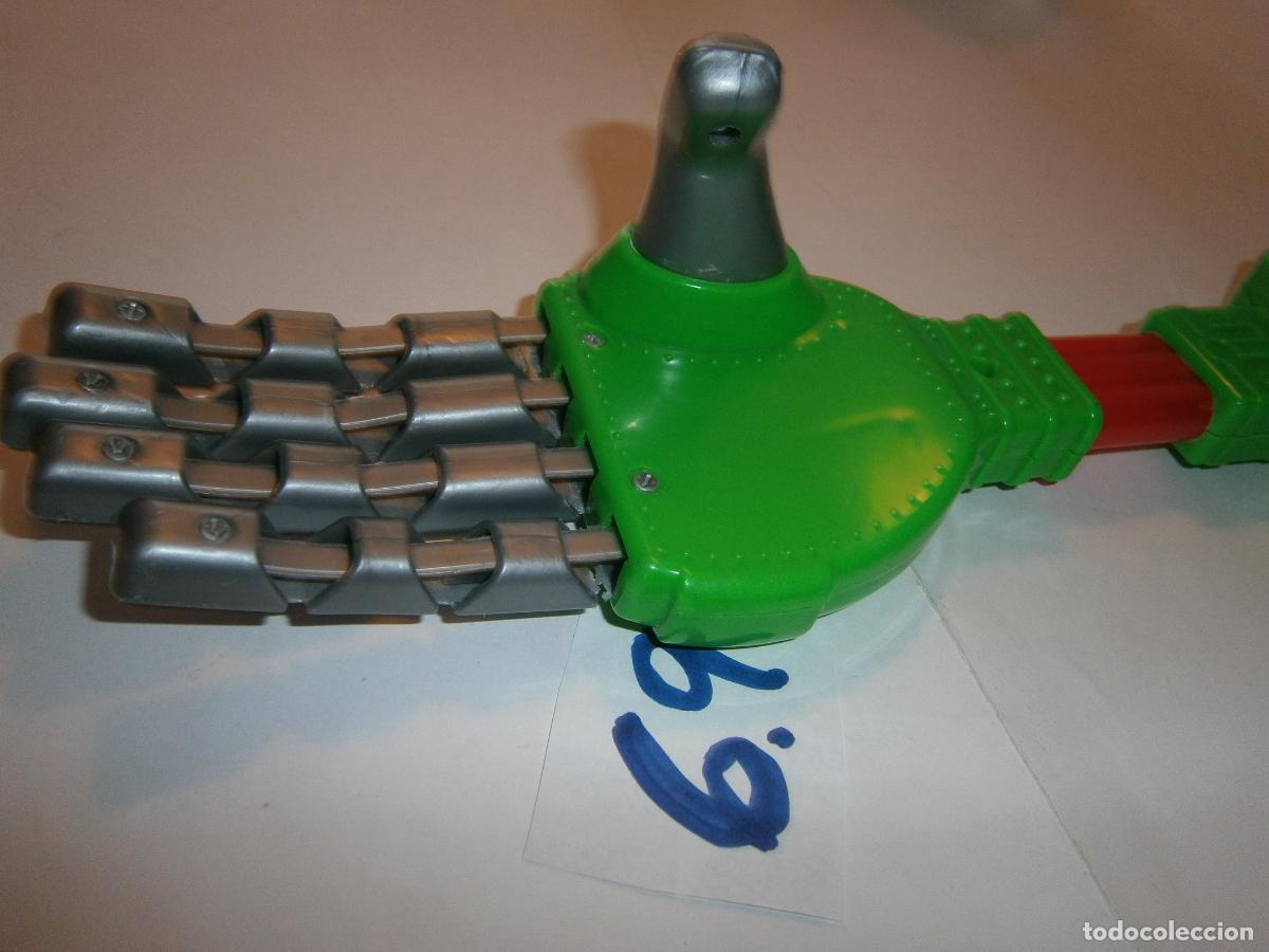 Figuras de goma y PVC: MANO BIONICA - Foto 2