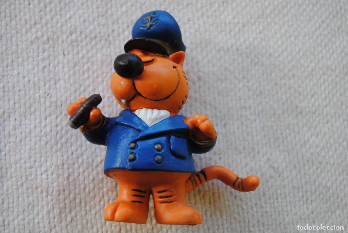 Figuras de goma y PVC: H. Isidoro guardia. Comics Spain - Foto 1