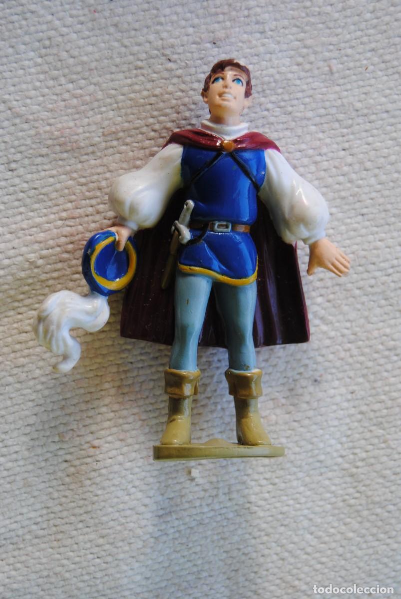 Figuras de Goma y PVC: i. Blacanieves. principe disney bullyland