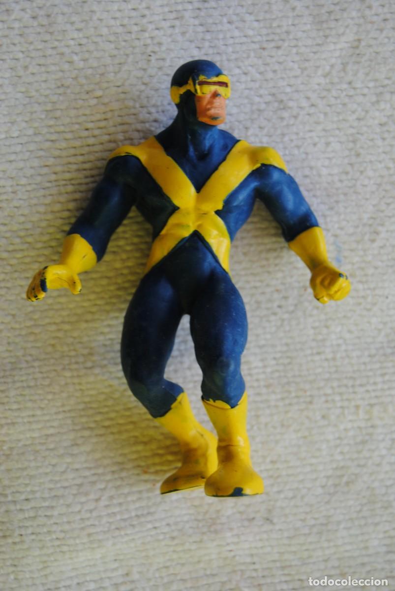 Figuras de goma y PVC: L. Figuras Superheroes Marvel. Comics Spain - Foto 1