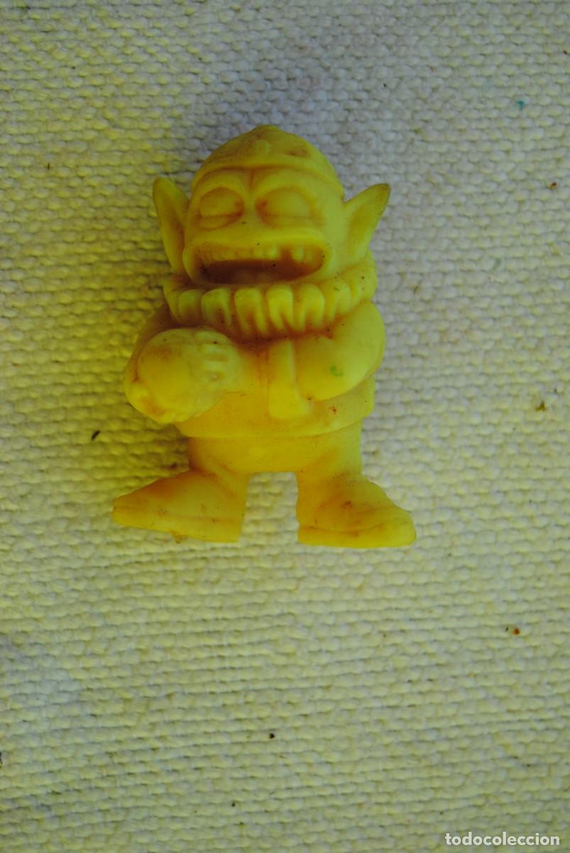Gummi- und PVC-Figuren: O. Bola de dragon. 1986 yolanda