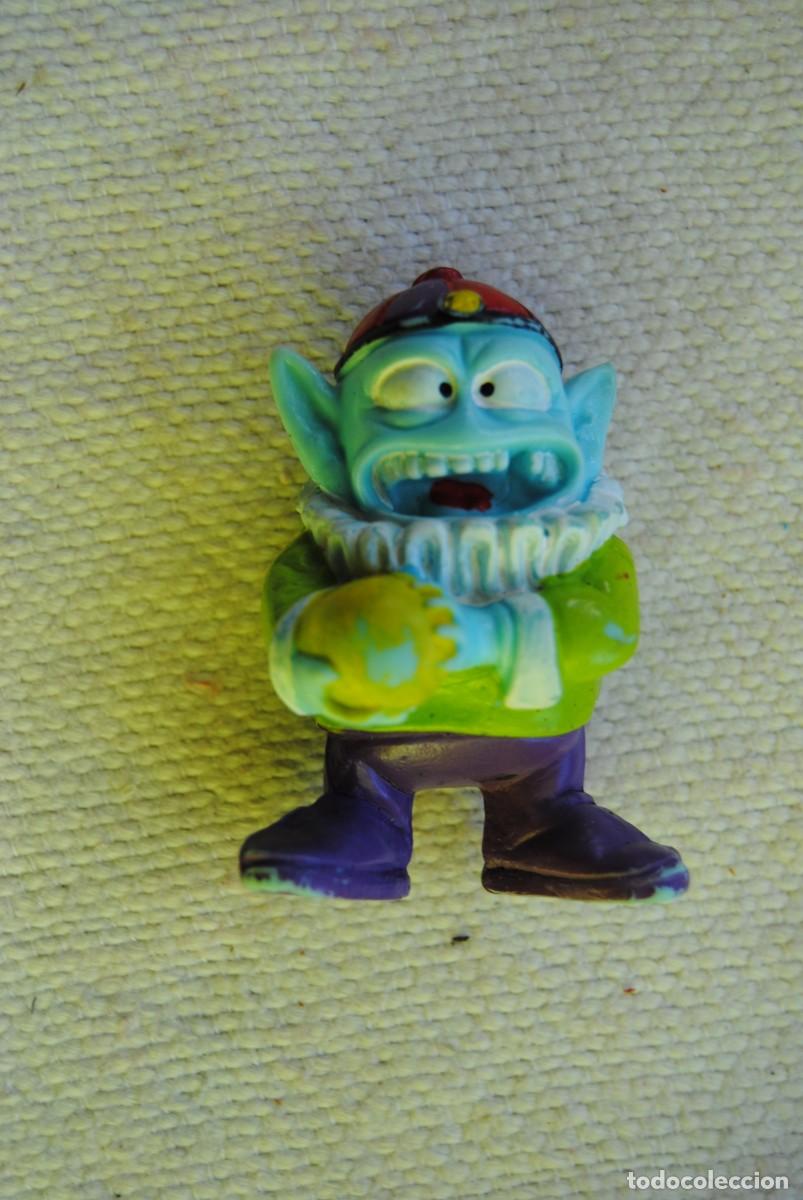 Gummi- und PVC-Figuren: P. Figura bola de dragon. yolanda 1986