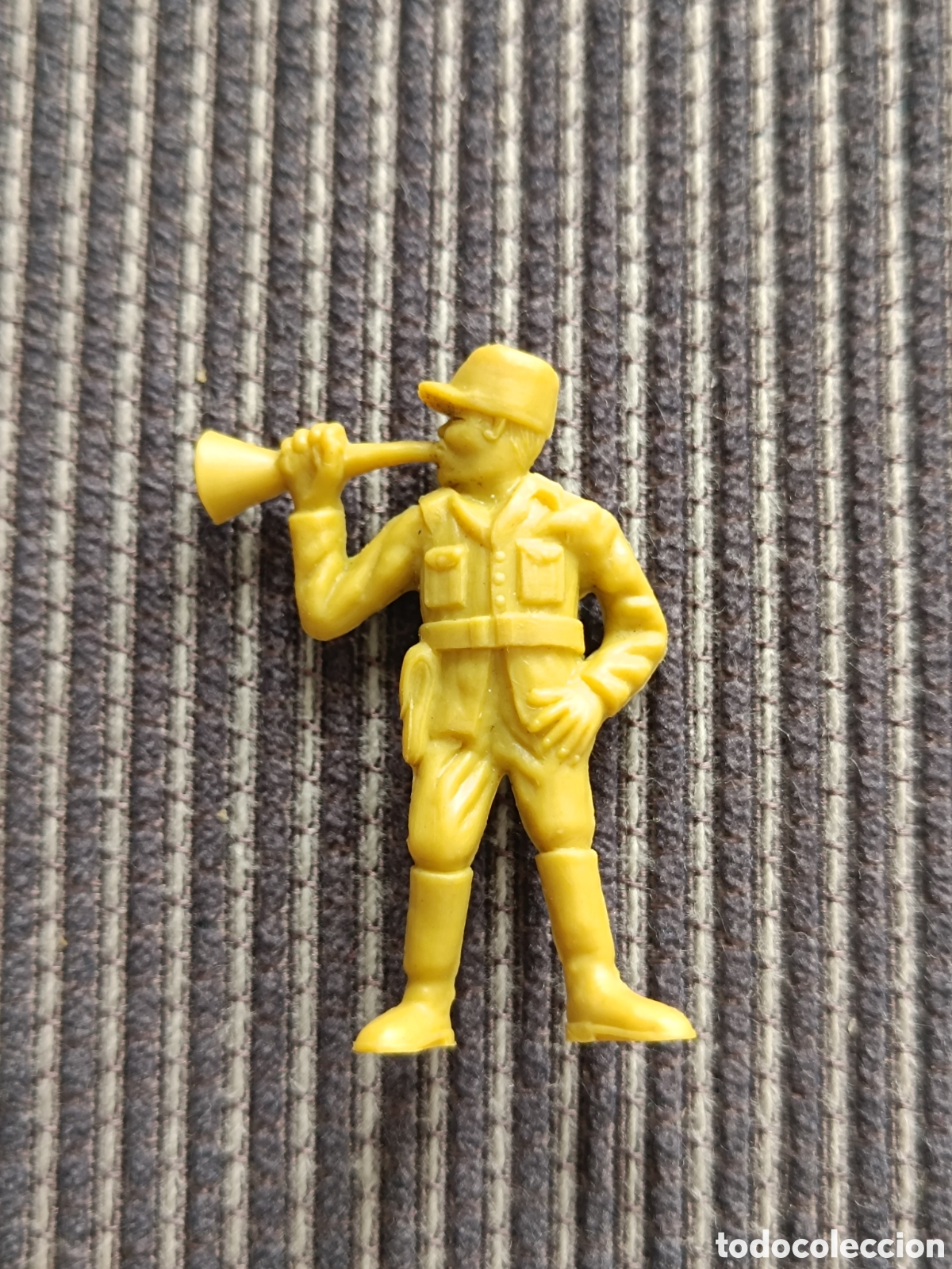 Figuras de goma y PVC: Dunkin soldados - Foto 4