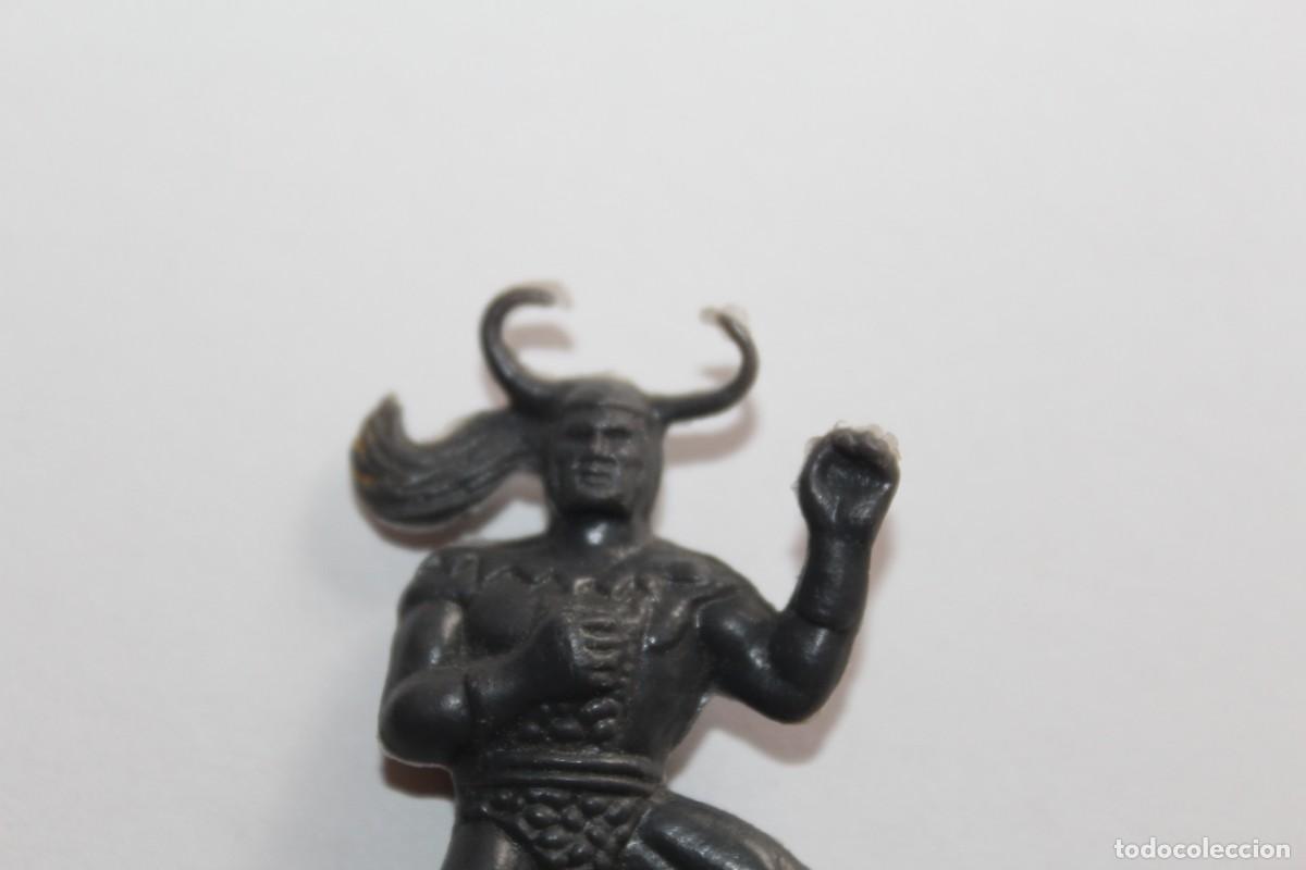 Figuras de goma y PVC: DUNKIN FIGURA LOKI PHOSKITOS - Foto 3