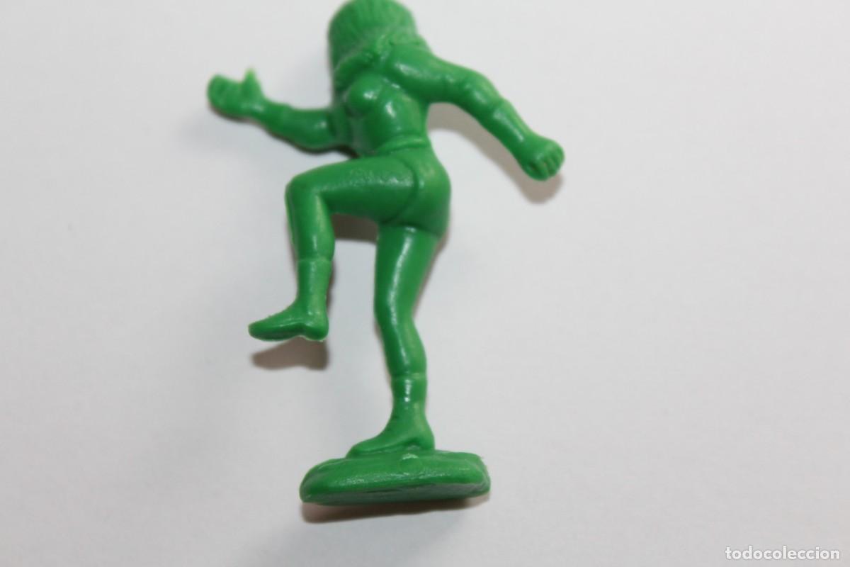Figuras de goma y PVC: DUNKIN MUJER INVISIBLE PHOSKITOS - Foto 2