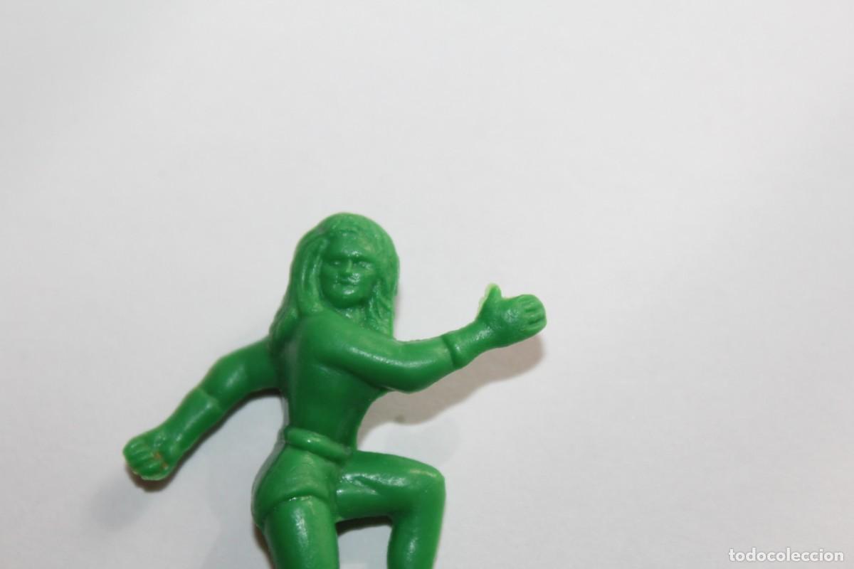 Figuras de goma y PVC: DUNKIN MUJER INVISIBLE PHOSKITOS - Foto 4