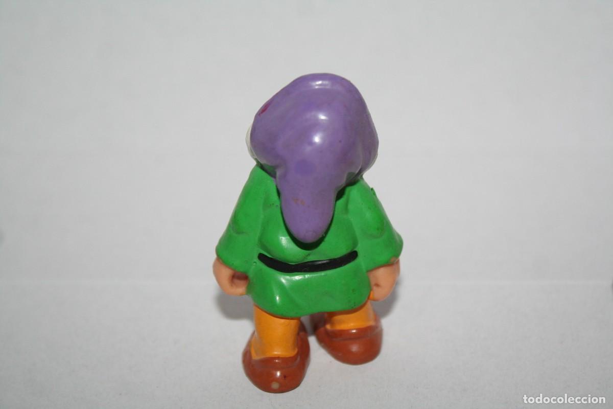 Figuras de goma y PVC: mu&ntilde;eco enanito bully 1982 dormil&oacute;n - Foto 2