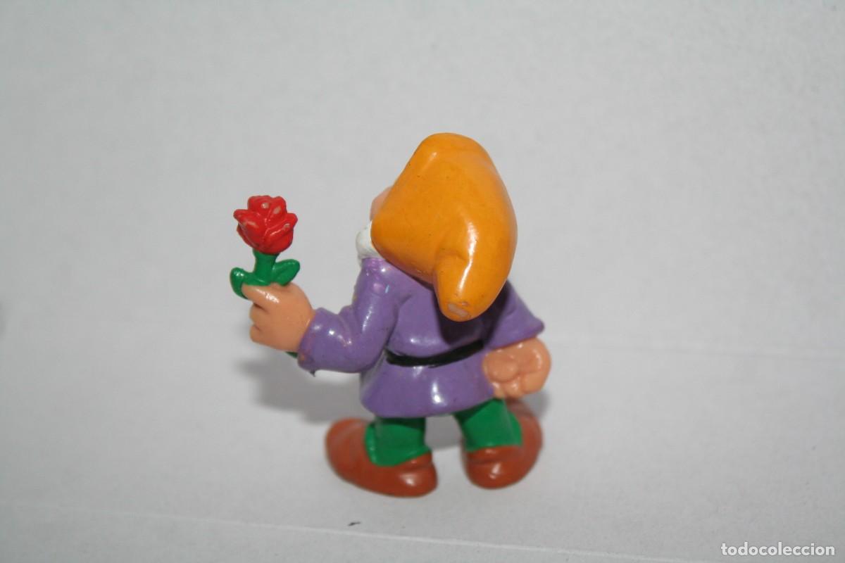 Figuras de goma y PVC: mu&ntilde;eco enanito bully 1982 timido - Foto 2