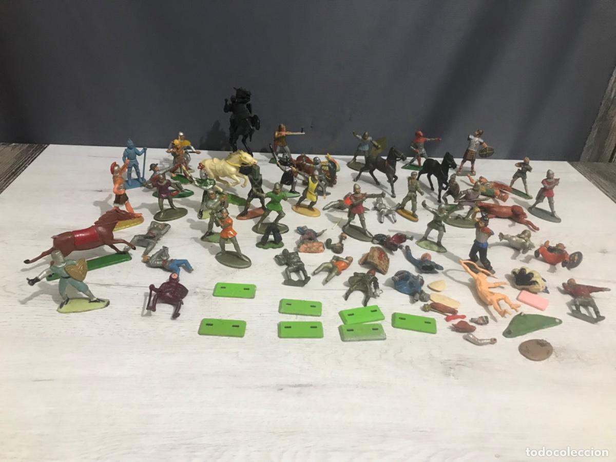 Figuras de goma y PVC: Enorme lote figuras de diferentes materiales y marcas elastolin, starlux, reamsa, comansi etc&hellip;