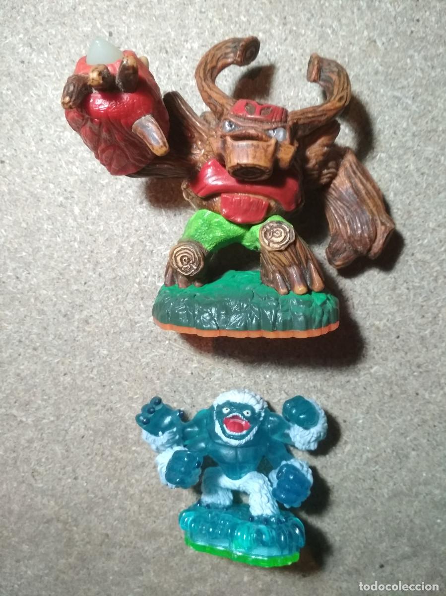 Figuras de goma y PVC: Dos figura Skylanders - Foto 1