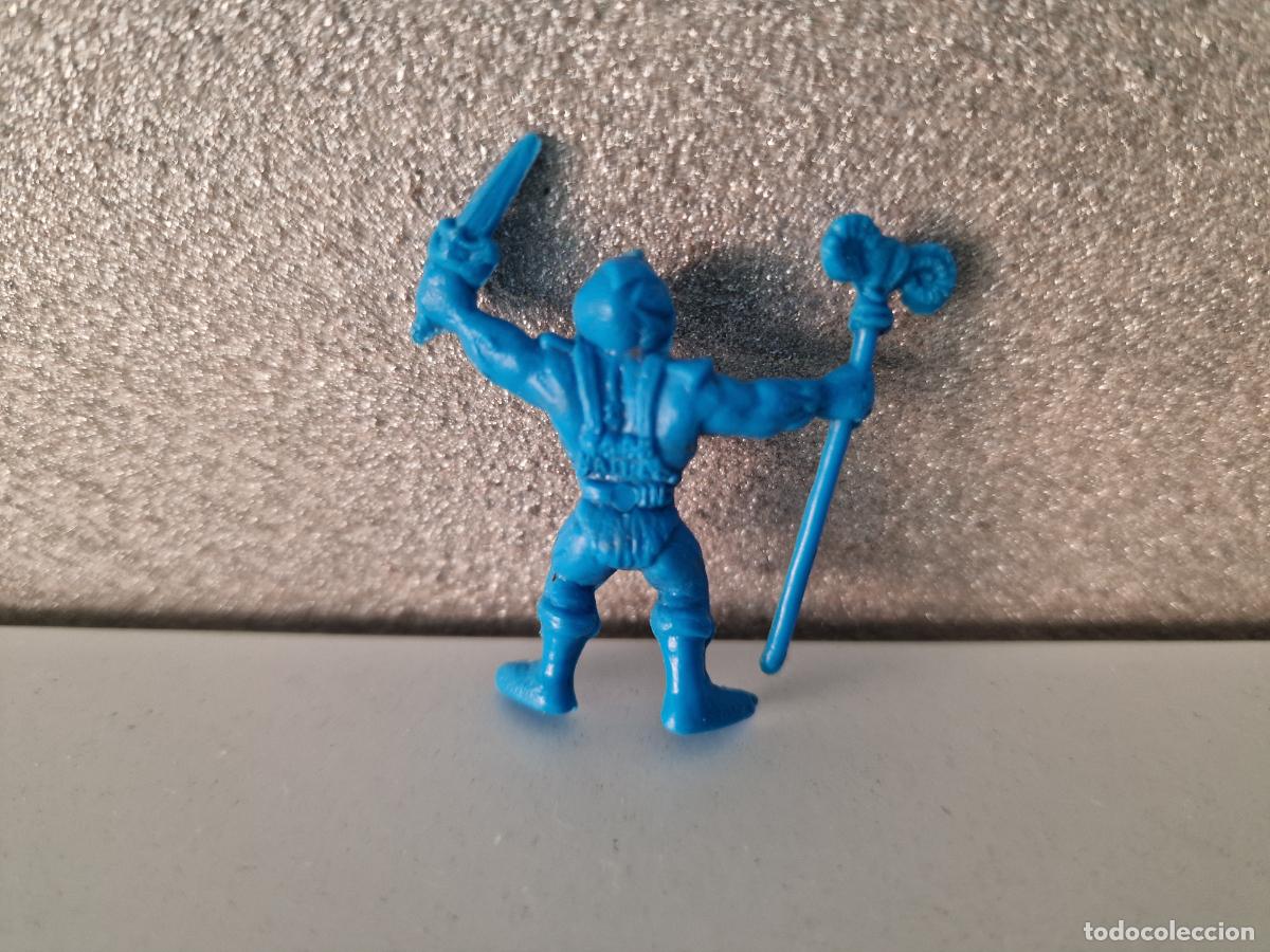 Figuras de goma y PVC: SKELETOR DUNKIN MOTU - Foto 2