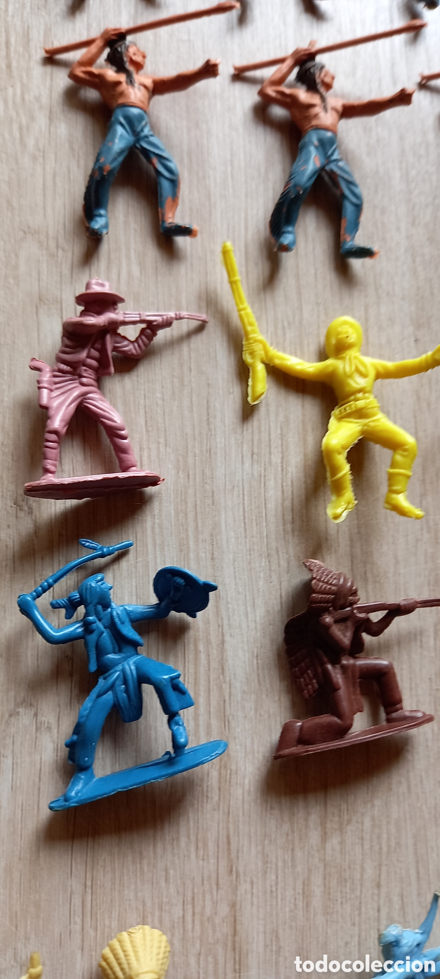 Figuras de goma y PVC: LOTE VAQUEROS Y INDIOS , COMANSI? MU&Ntilde;ECOS - Foto 6